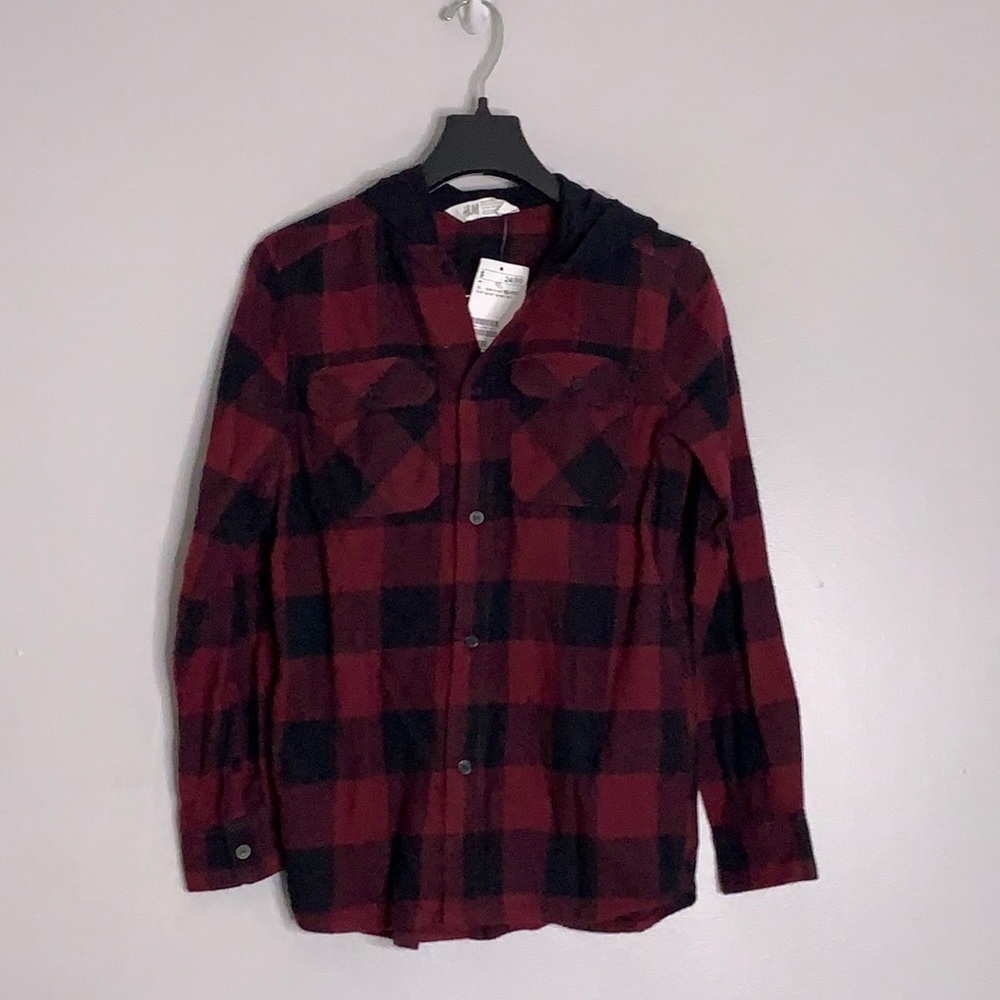 New with tags H & M long sleeve button down hooded flannel shirt 10-11 y kids